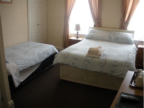 Palace Hill Guest house Scarborough
